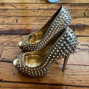 Gold sparkle and studded Steve Madden heels